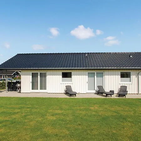 Feriehus Three-Bedroom Holiday Home In Haderslev Flovt